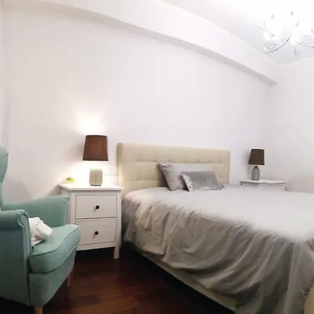 Apartment Centre Charm *
