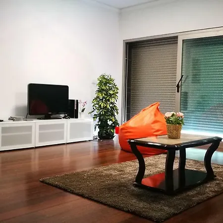 Centre Charm Apartment
